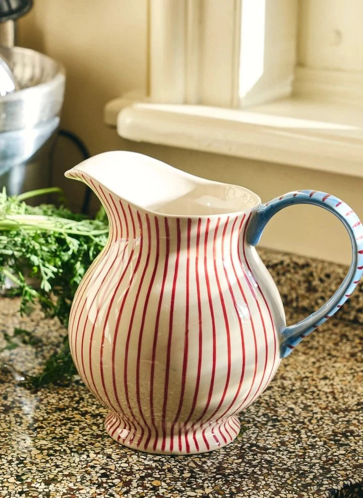 Anna + Nina - Percy Pitcher | Red