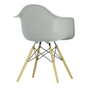 Vitra - DAW Chair - Maple Base - Charles & Ray Eames | Light Gray