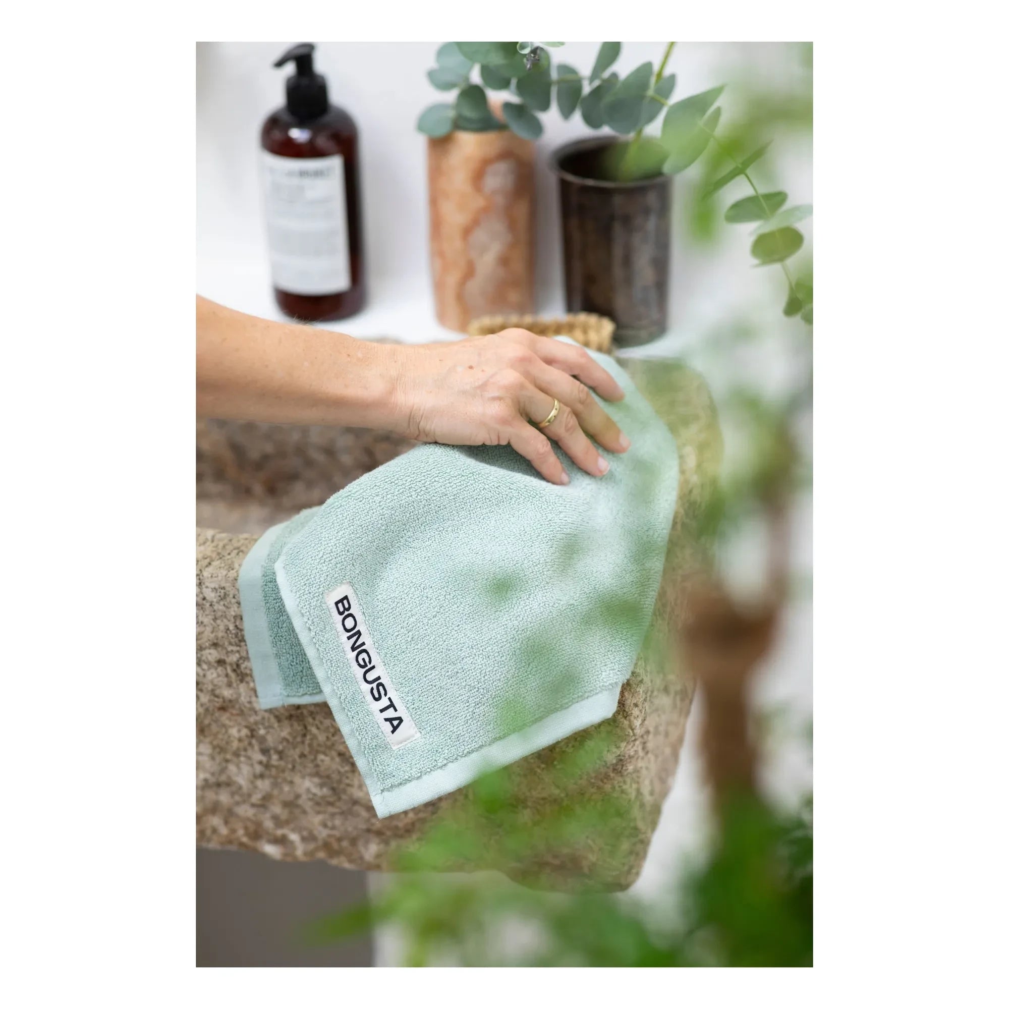Bongusta - Naram guest towel | Sage