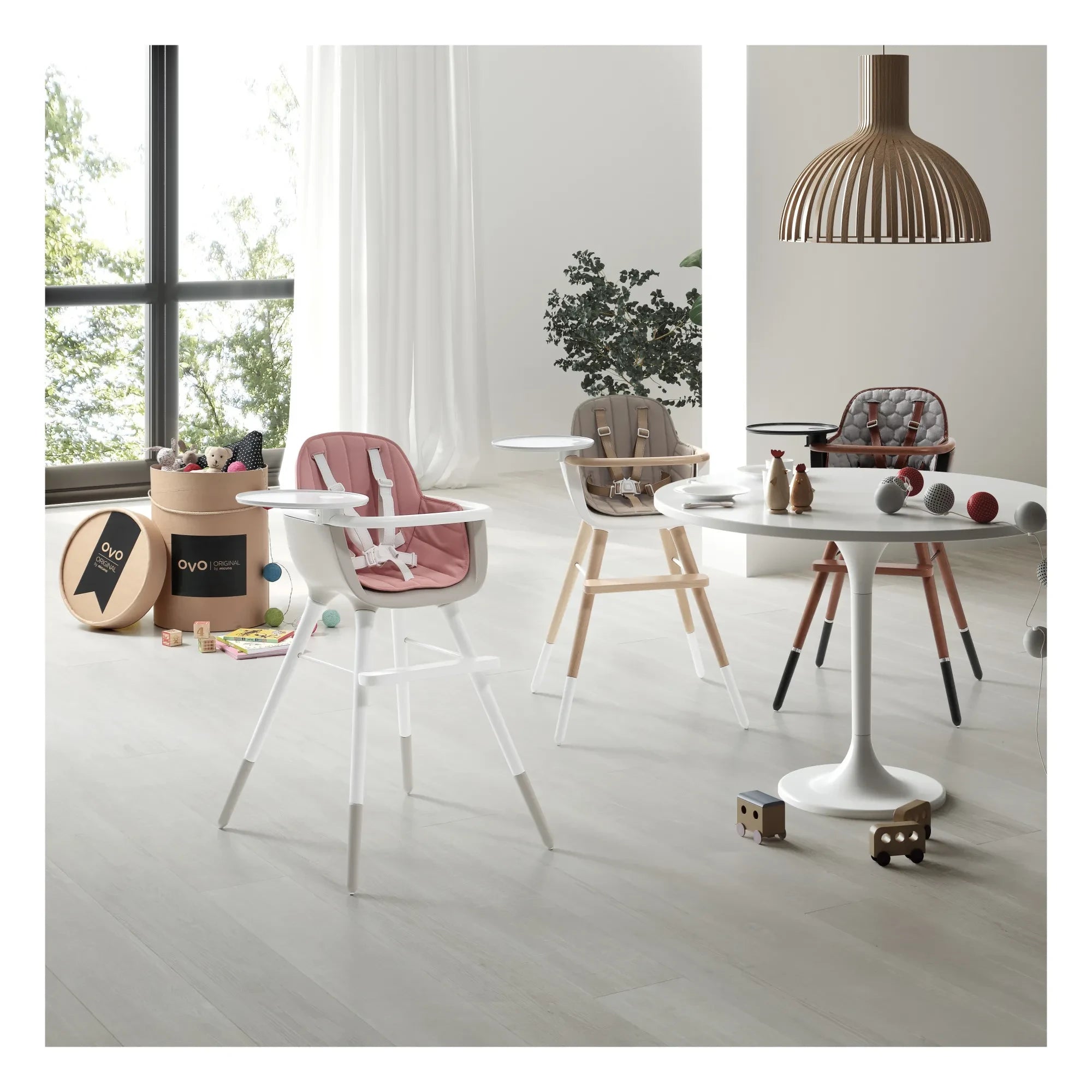 Micuna - OVO LUXE ONE High Chair, Beige Faux Leather Belt | White