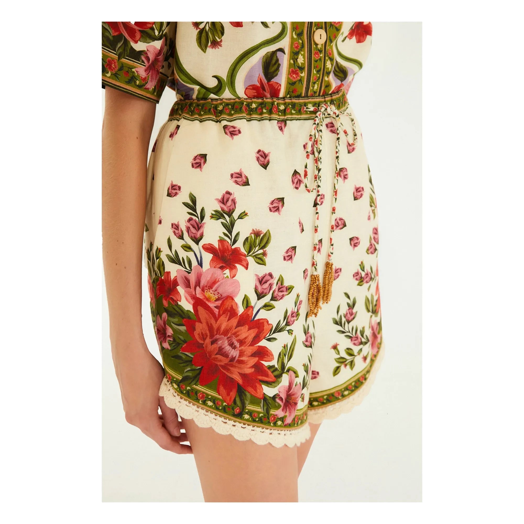 Farm Rio - Wonder Rio Linen Shorts | Ecru