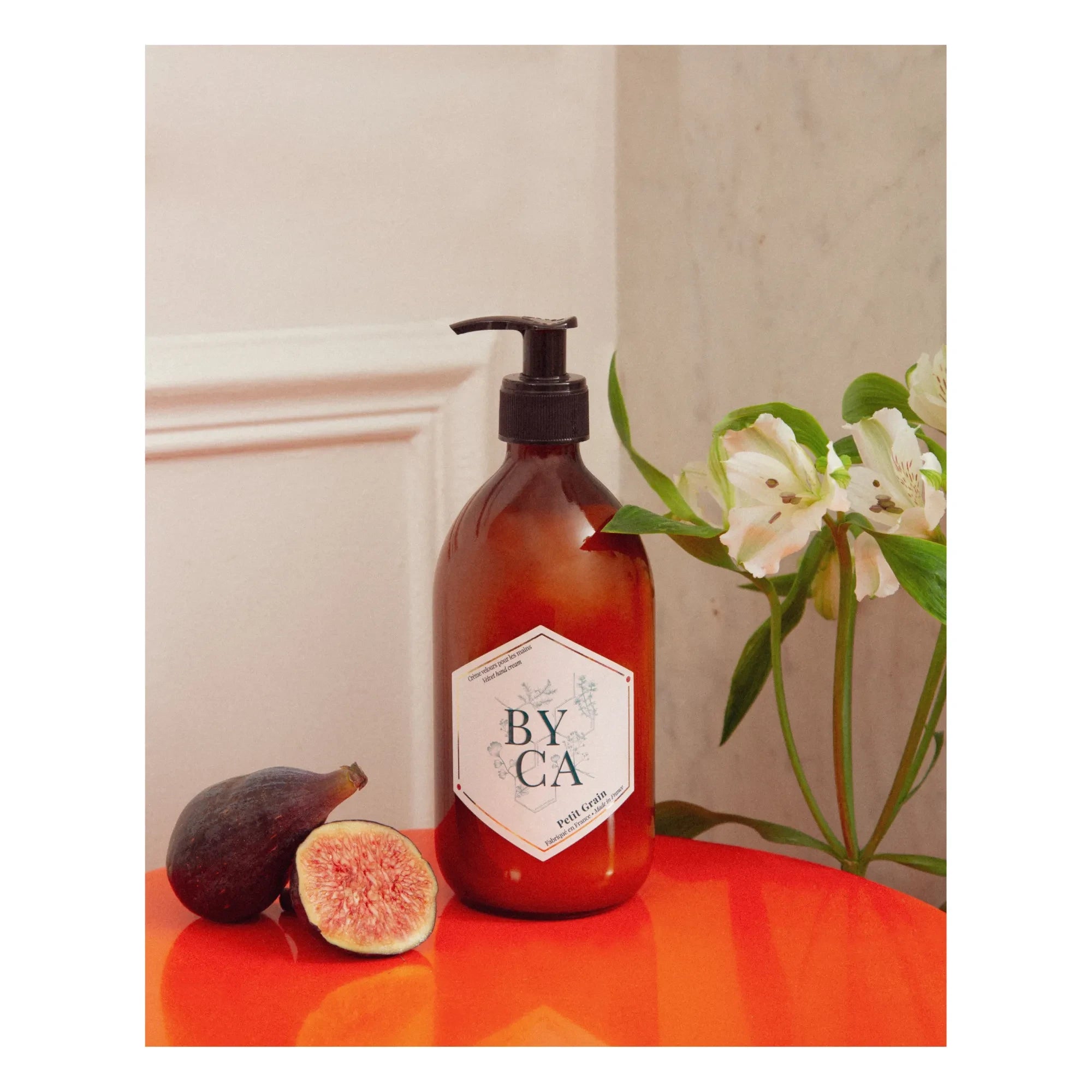 Byca - Petit Grain Velvet Hand Cream - 480 ml