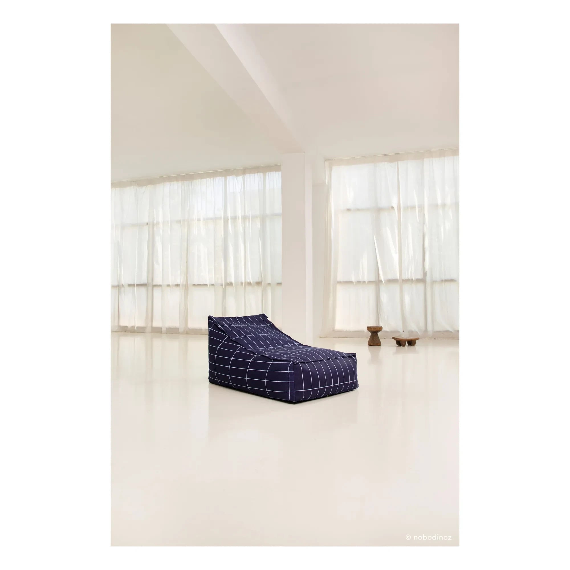 Nobodinoz - Vibes Long Pouf | Navy Blue