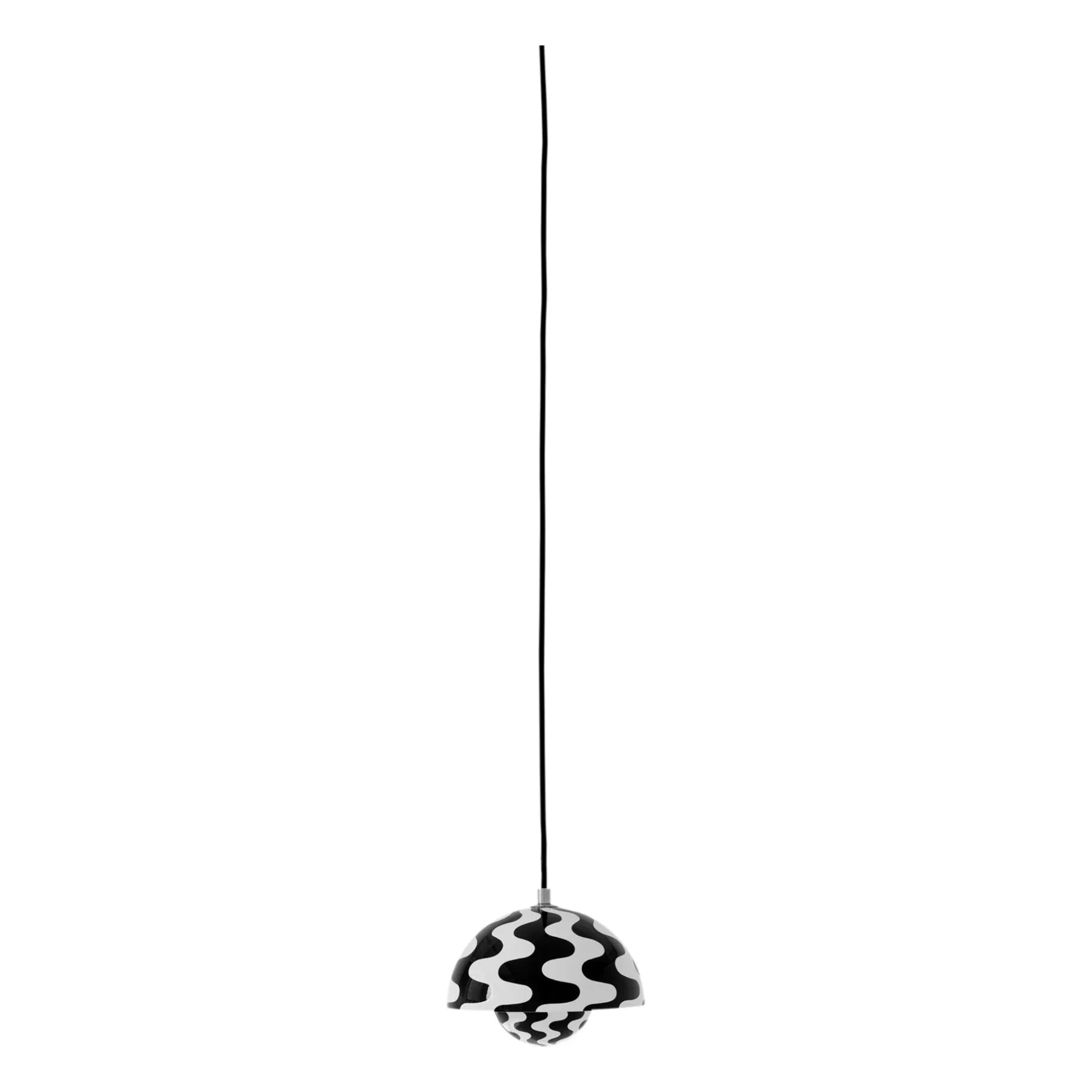 & Tradition - Flowerpot VP10 Pendant Lamp, Verner Panton | Black/White
