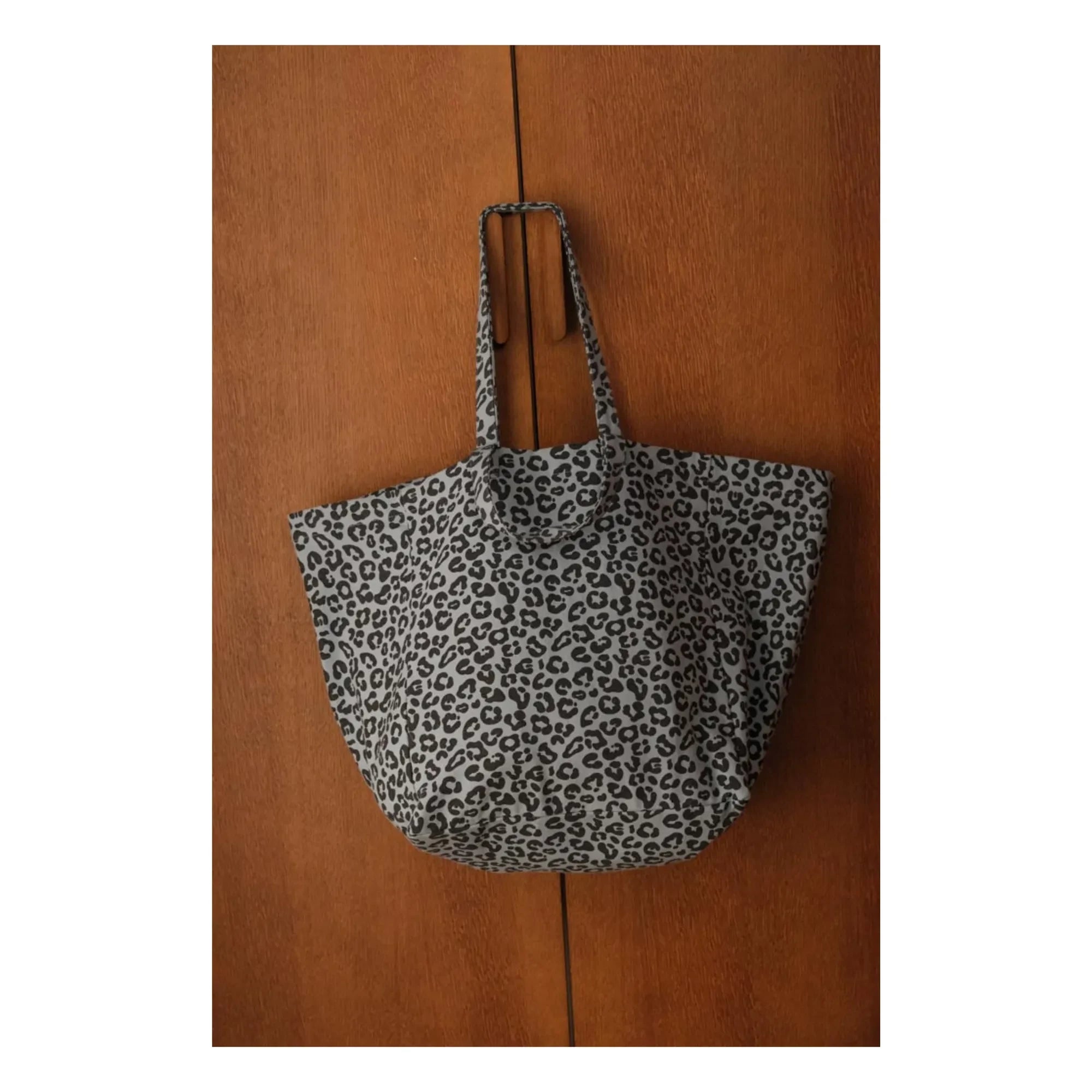 Rose in April - Elisa Graou Bag | Blue