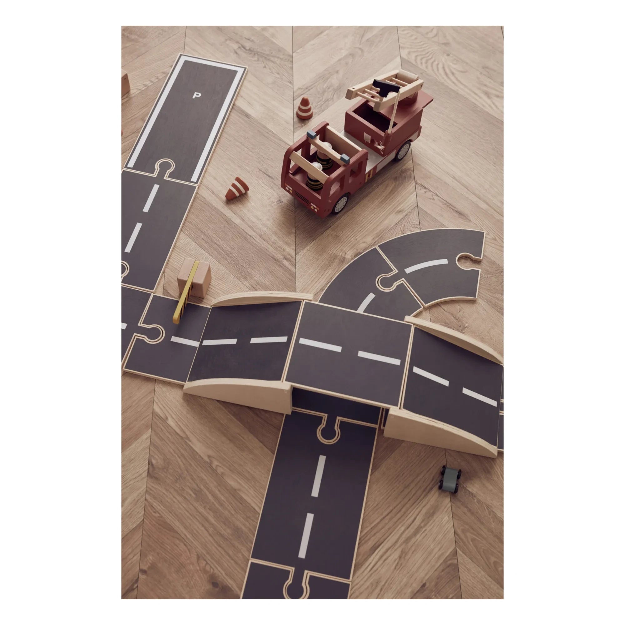 Kid's Concept - Wooden Car Track