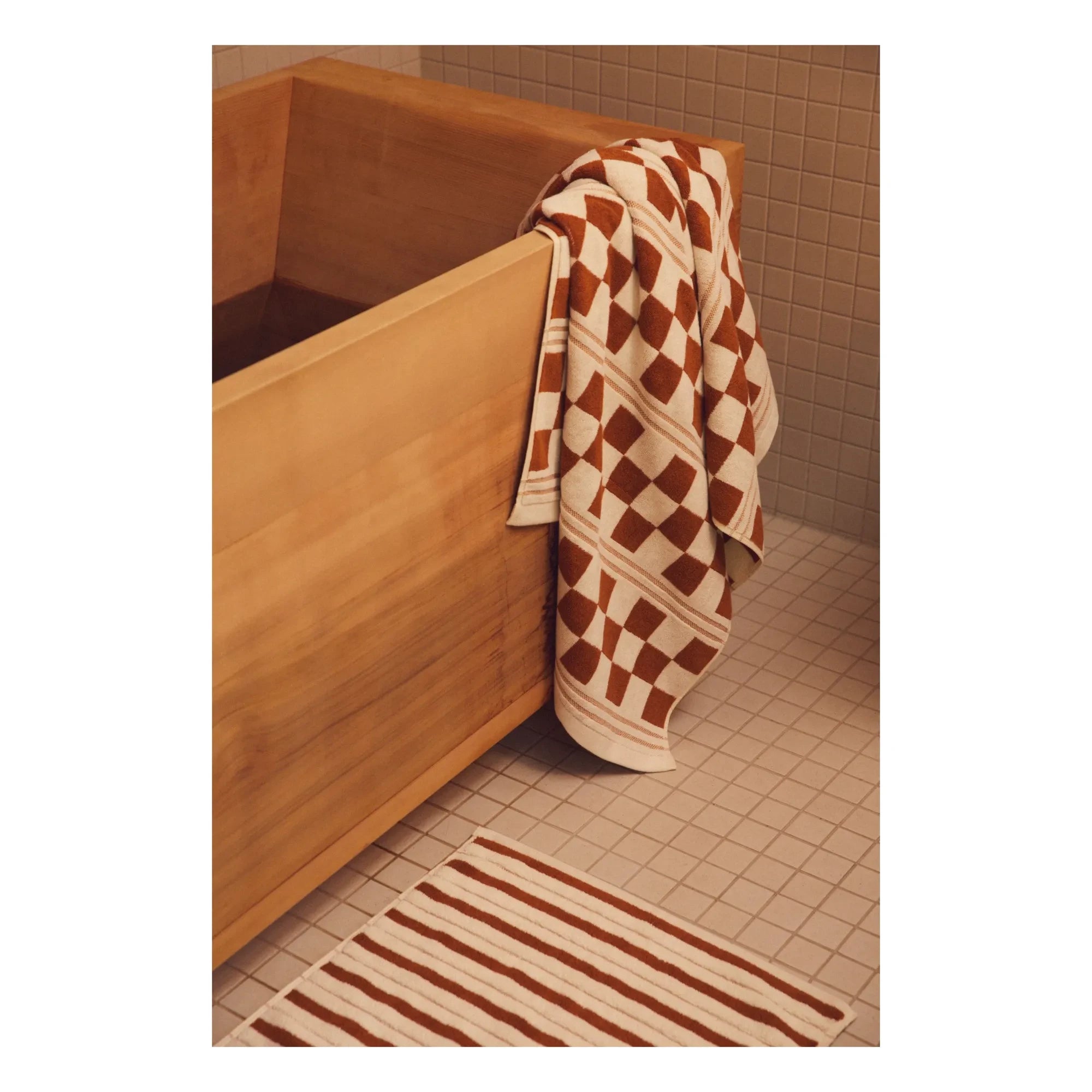 Baina - Echo Bathroom Mat | Terracotta