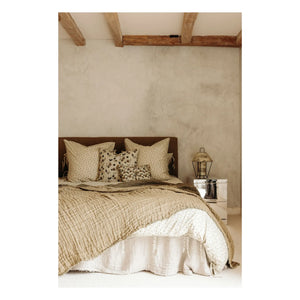 Le Monde Sauvage - Astre Cotton Pillowcase | Beige