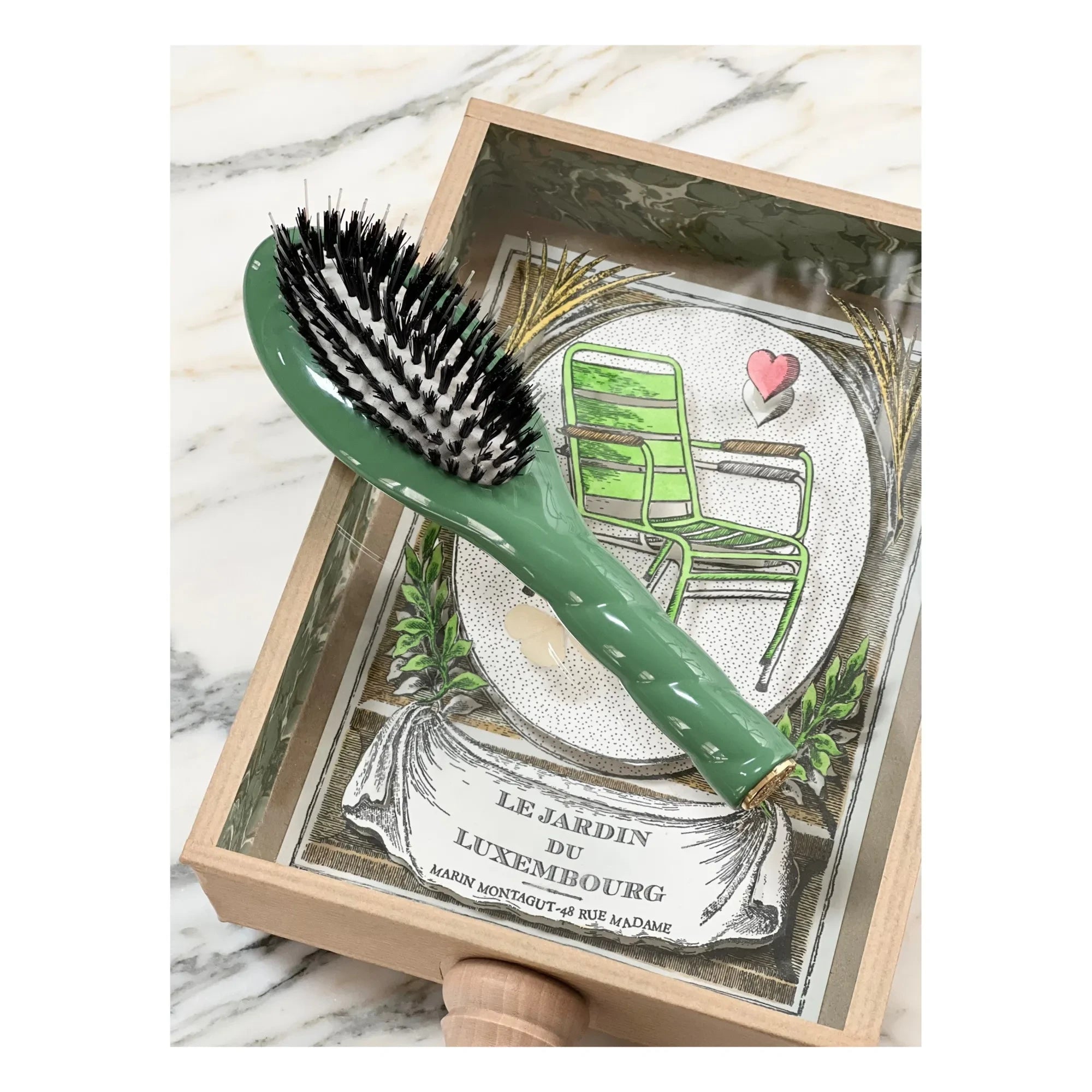 La Bonne Brosse - No. 02 Basic Small Brush - Care and Detangling | Almond Green