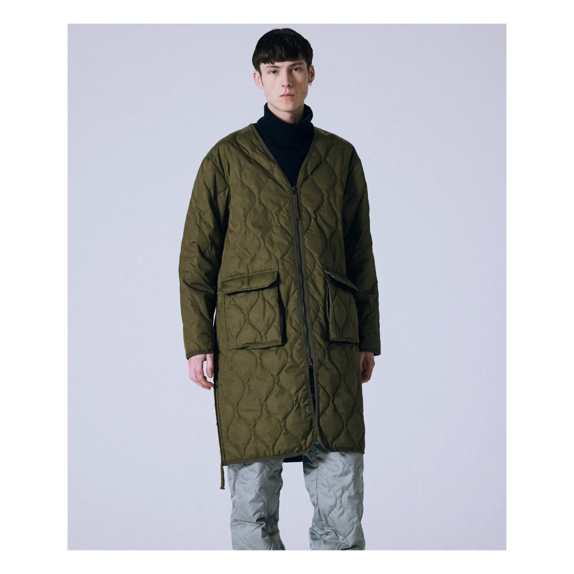 Taion - Military Unisex Long Zip Quilted Coat | Olive Green