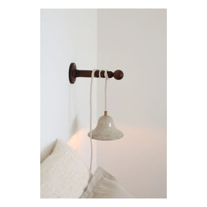 Masamé - Gigaro hand lamp | Sand