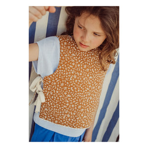THE LiTTLE POETS - Louise Organic Cotton Reversible Sleeveless Jacket | Caramel