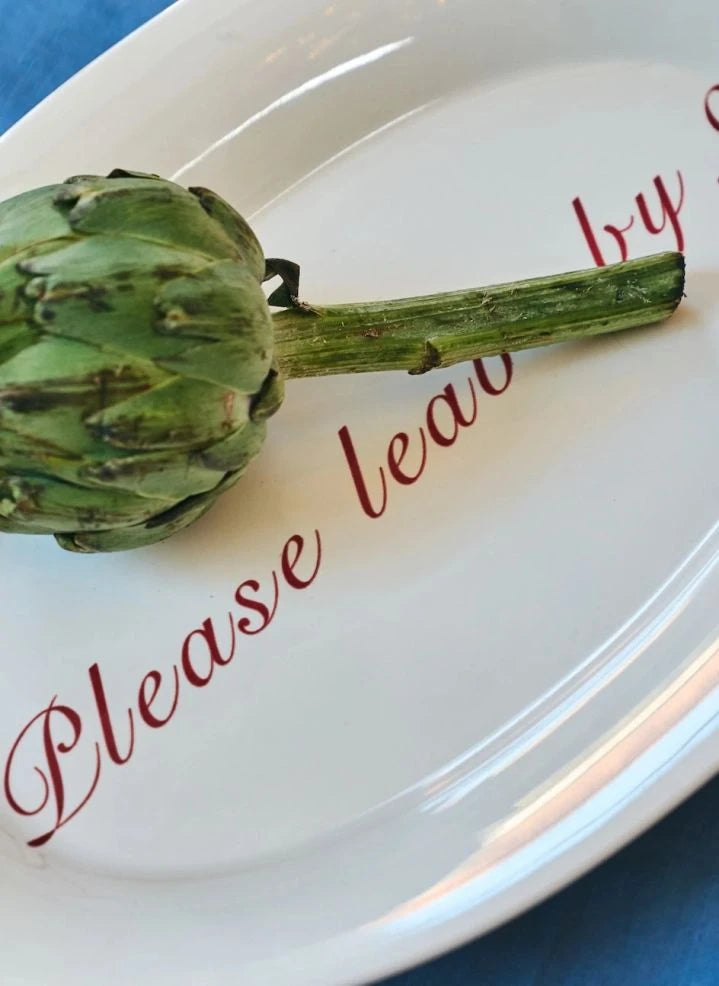 Anna + Nina - Serving Plate Please leave by 9 | Red