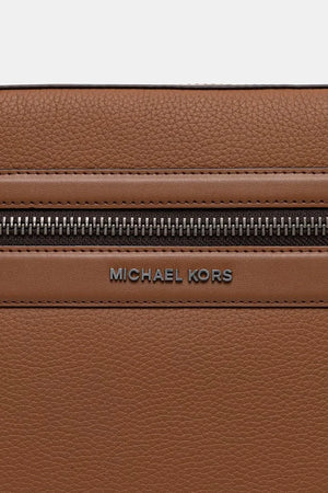 Michael Kors erkek suni deri omuz çantası