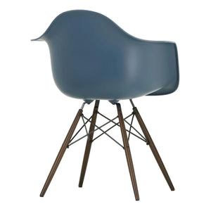 Vitra - DAW Chair - Maple Base - Charles & Ray Eames | Navy Blue