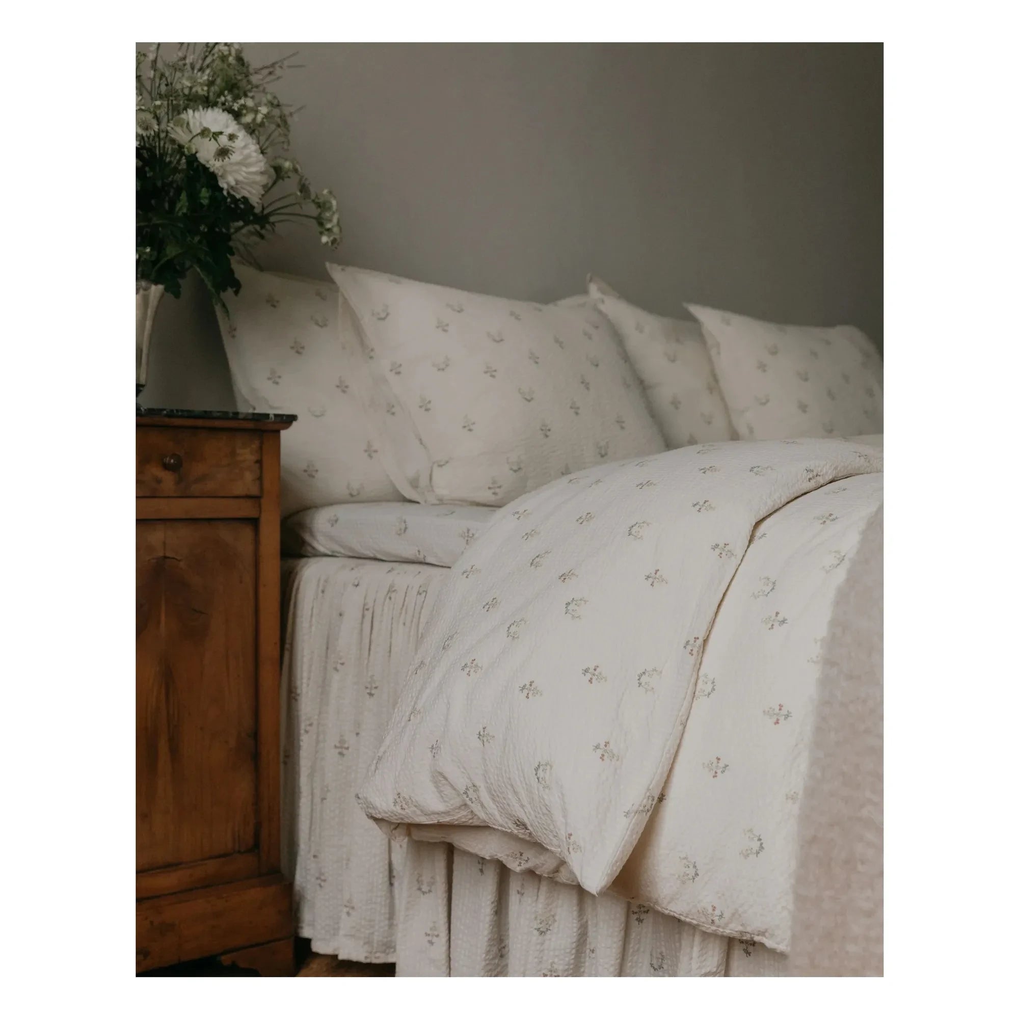 garbo&friends - La Fraise Duvet Cover