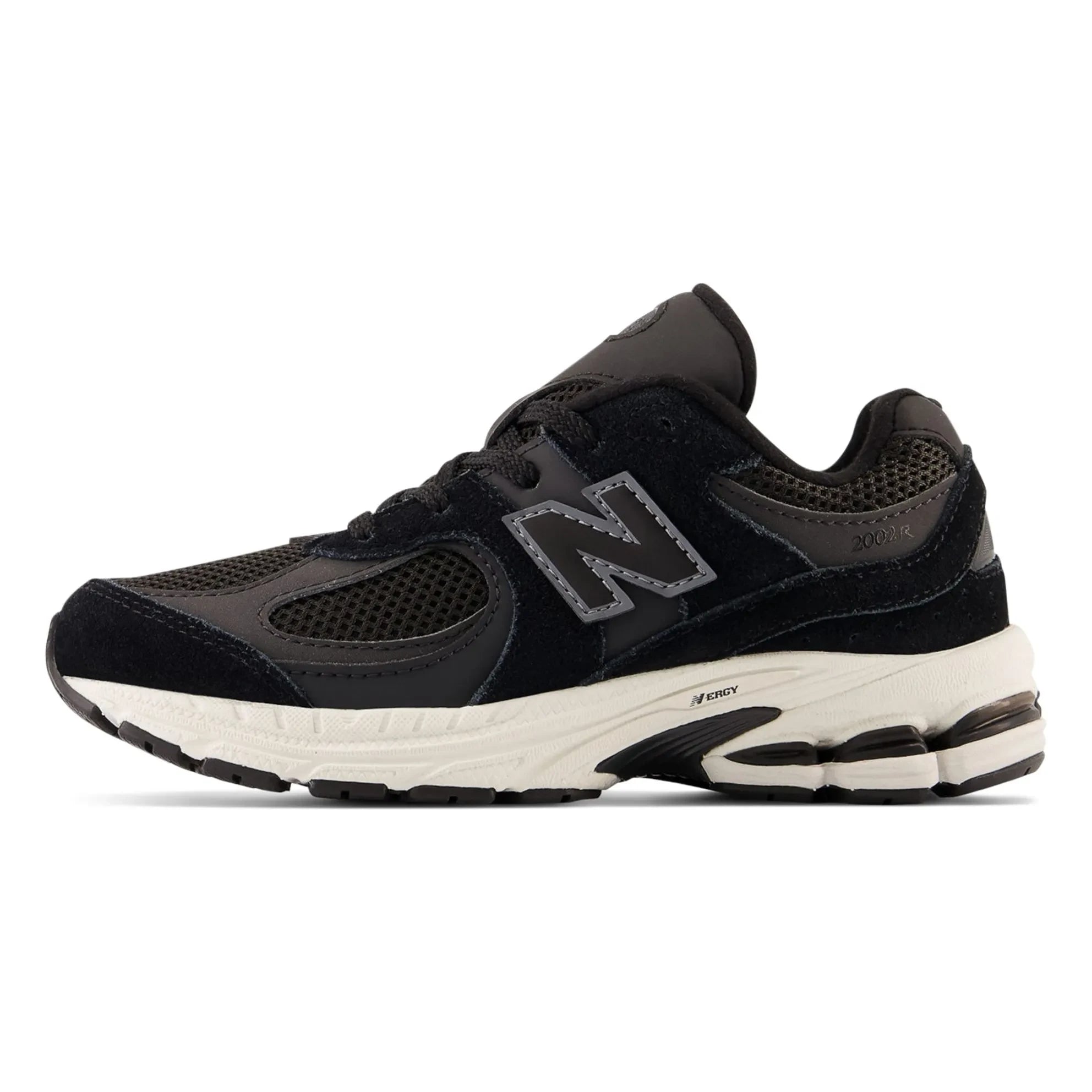 New Balance - 2002 Lace-up Shoes | Matte black