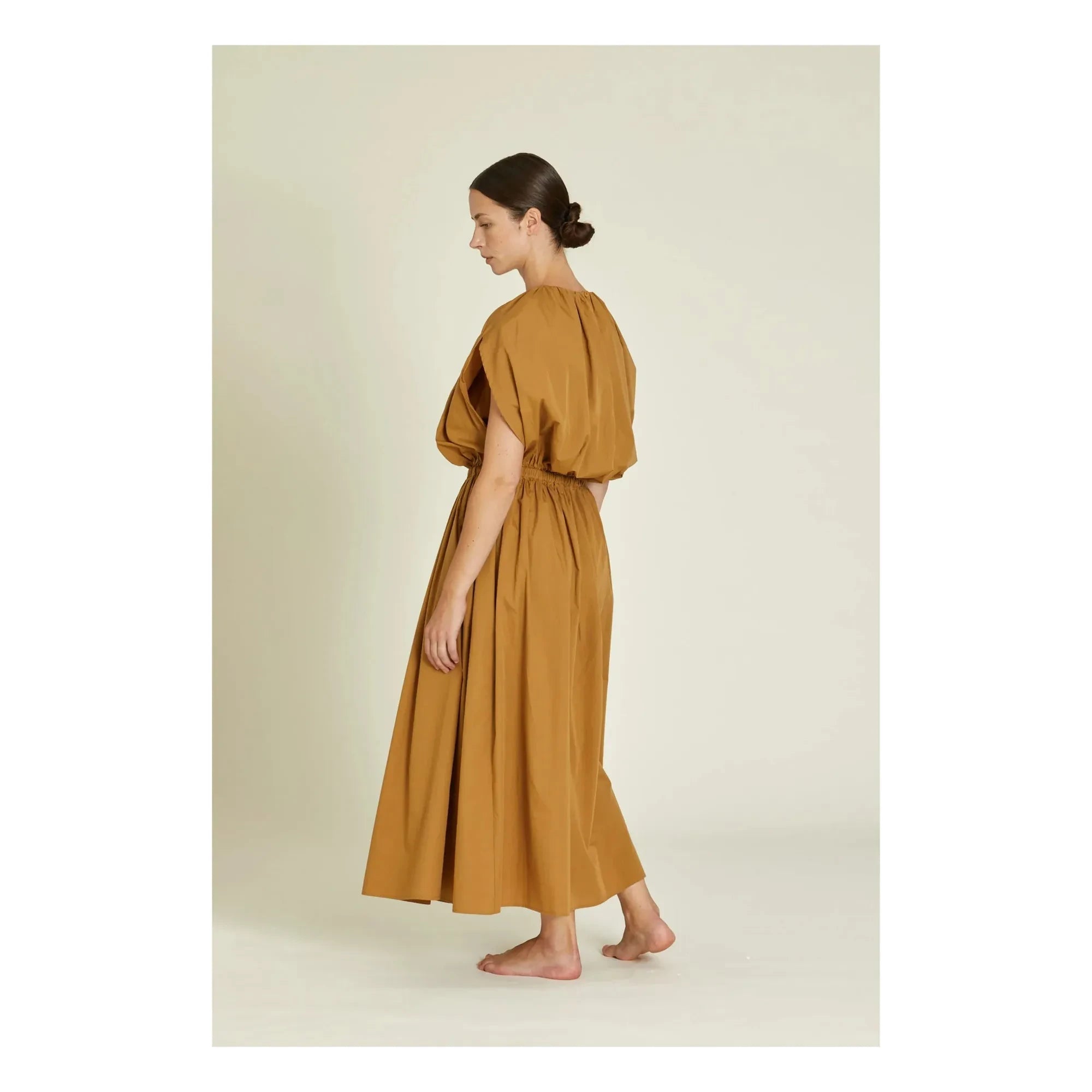 Black Crane - Organic Cotton Poplin Coat Dress | Camel