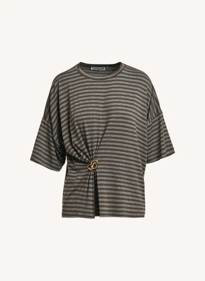 Essentiel Antwerp - Kriss Brooch T-Shirt | Khaki