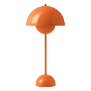 & Tradition - Flowerpot VP3 Table Lamp, Verner Panton | Orange