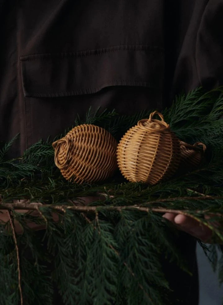 Ferm Living - Woven rattan Christmas ornaments - set of 2