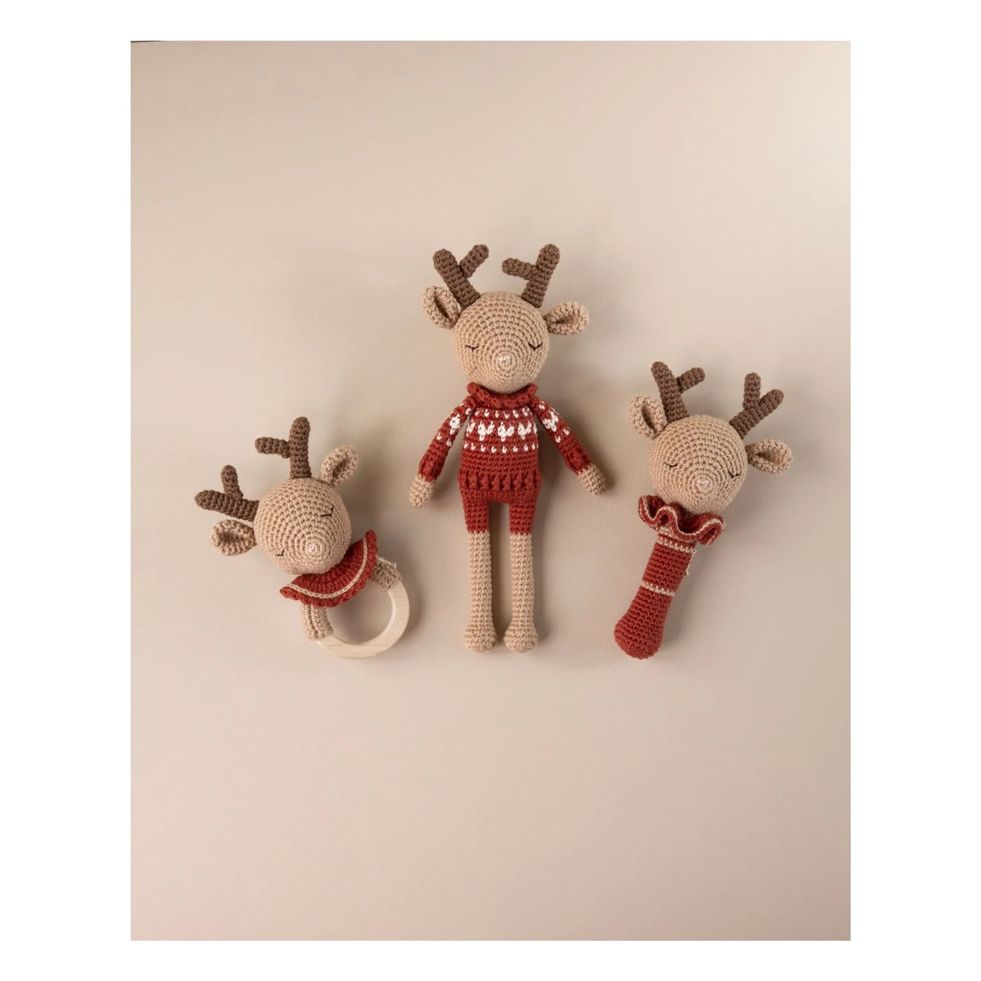 Patti Oslo - Robin the Reindeer Rattle | Siena