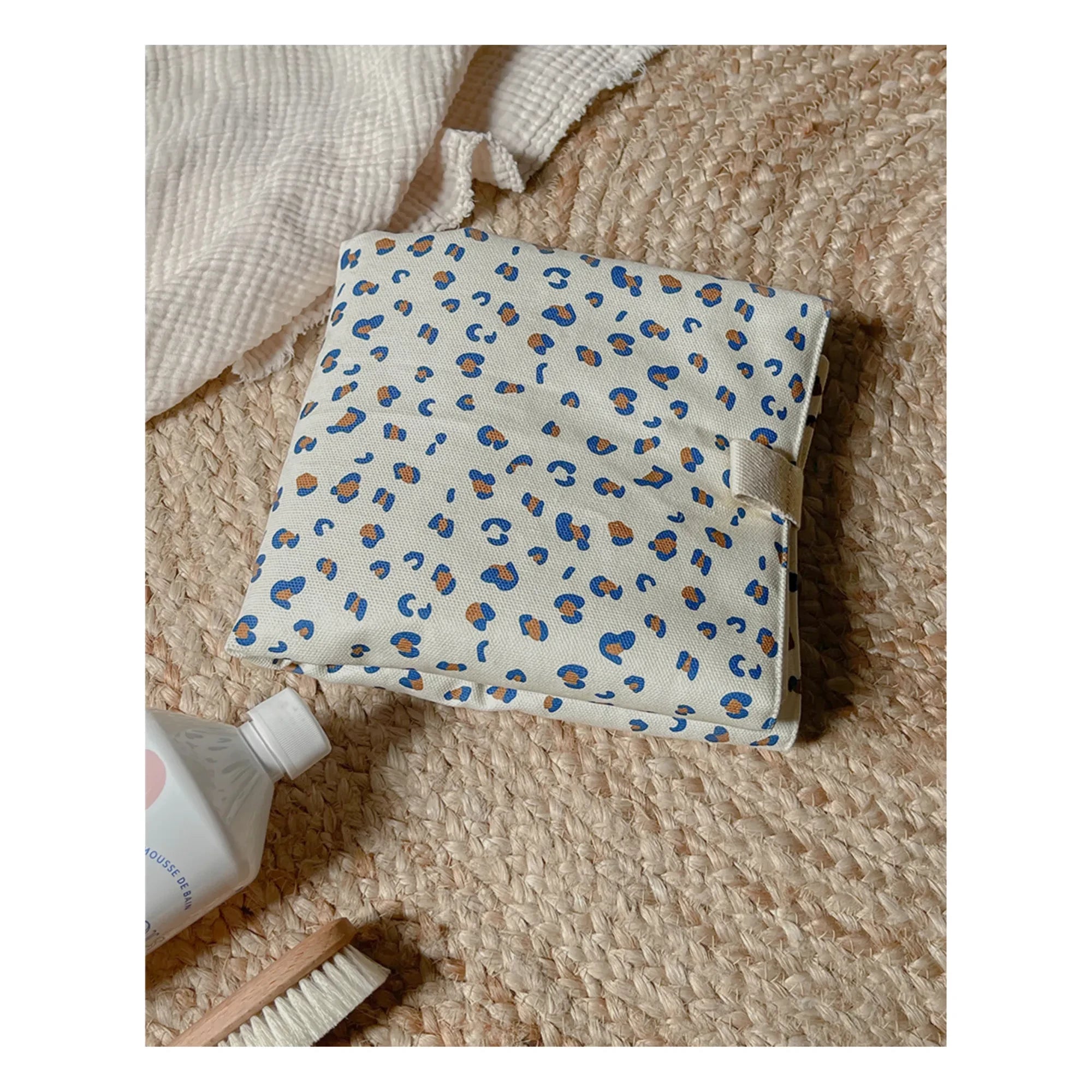 Milinane - Dad Travel Changing Mat | White