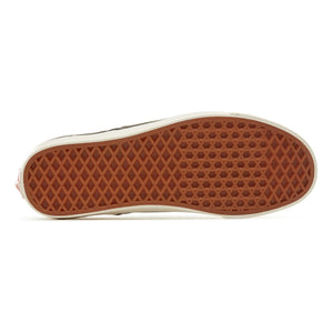 Vans - Checkerboard Classic Slip-On 98 DX Sneakers | Black