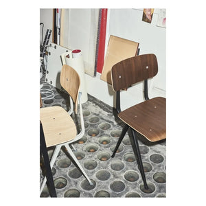 Hay - Result Smoky Oak Chair - Result Colored Oak Chair - Friso Kramer & Wim Rietveld Reprint | Black