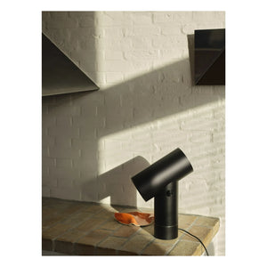 Muuto - Beam table lamp, Tom Chung | Black