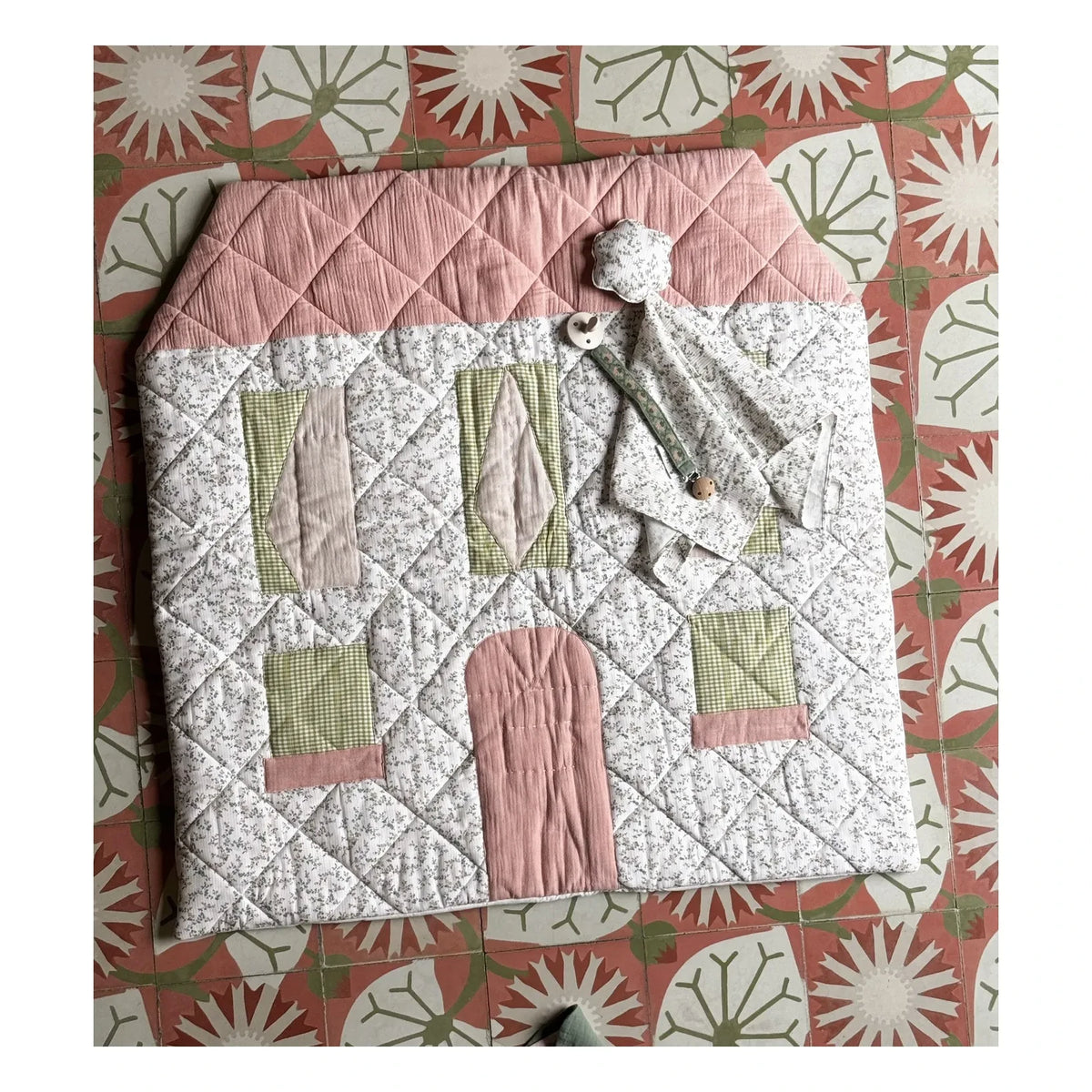 Editions Aimable - Maison Thelma play mat