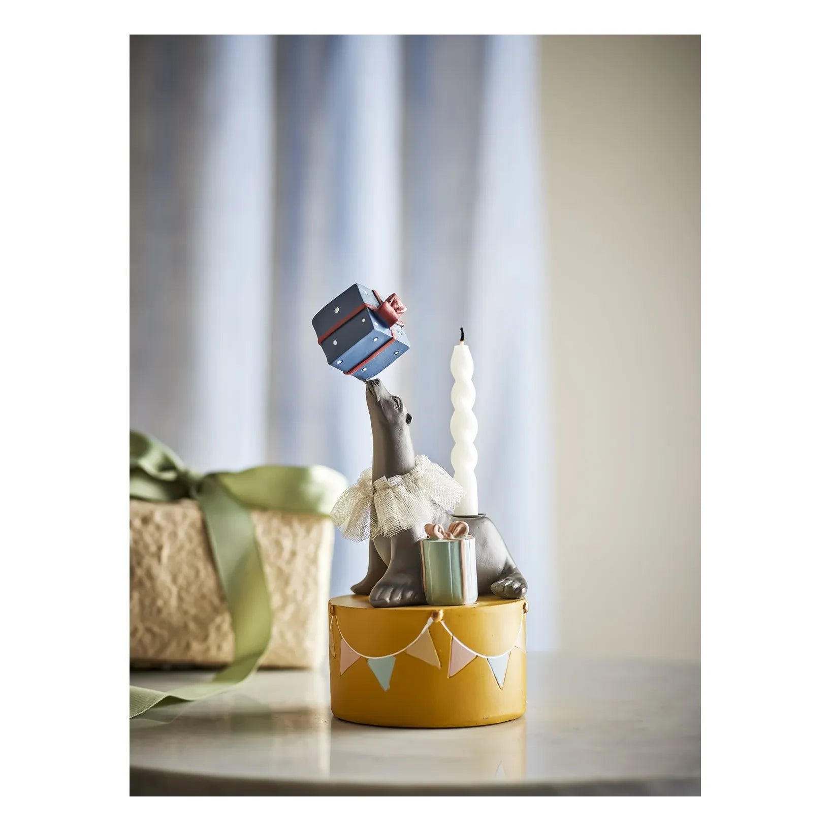 Bloomingville Mini - Flor Sea Lion Candle Holder | Yellow
