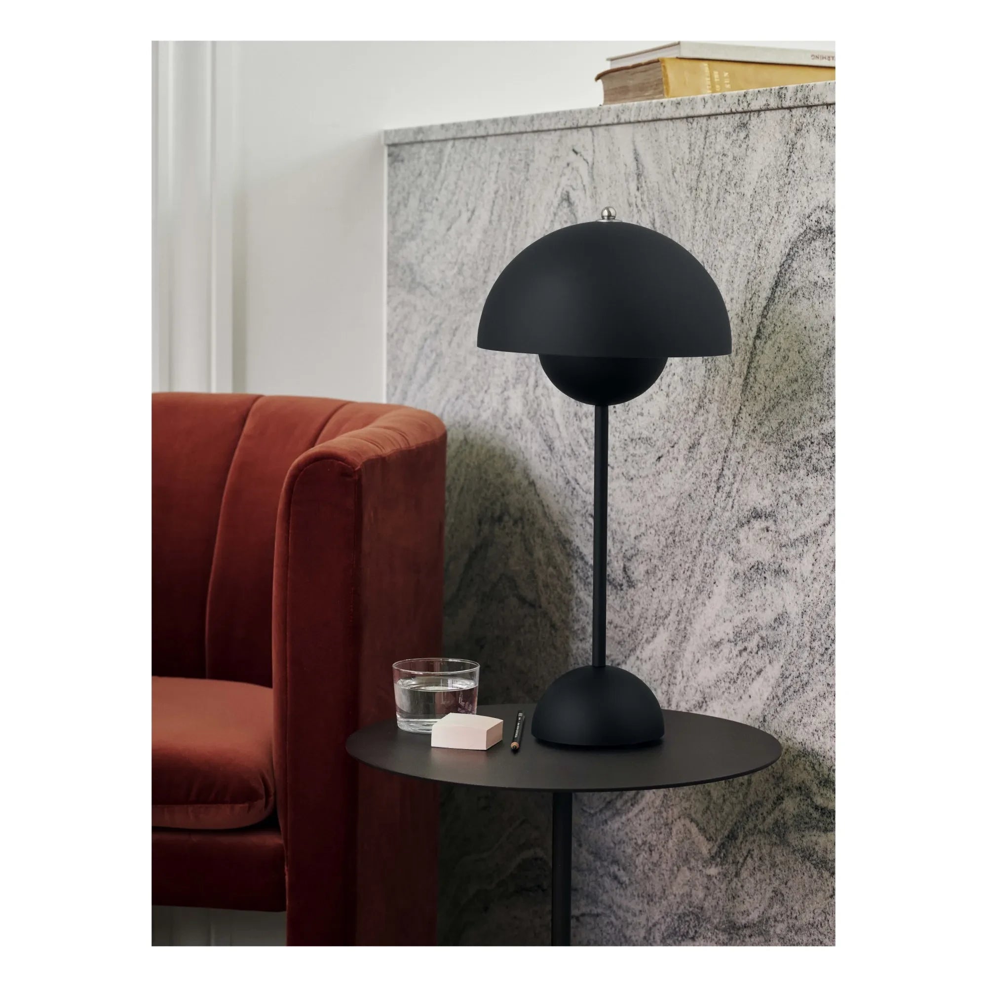 & Tradition - Flowerpot VP3 Table Lamp, Verner Panton, 1969 | Black