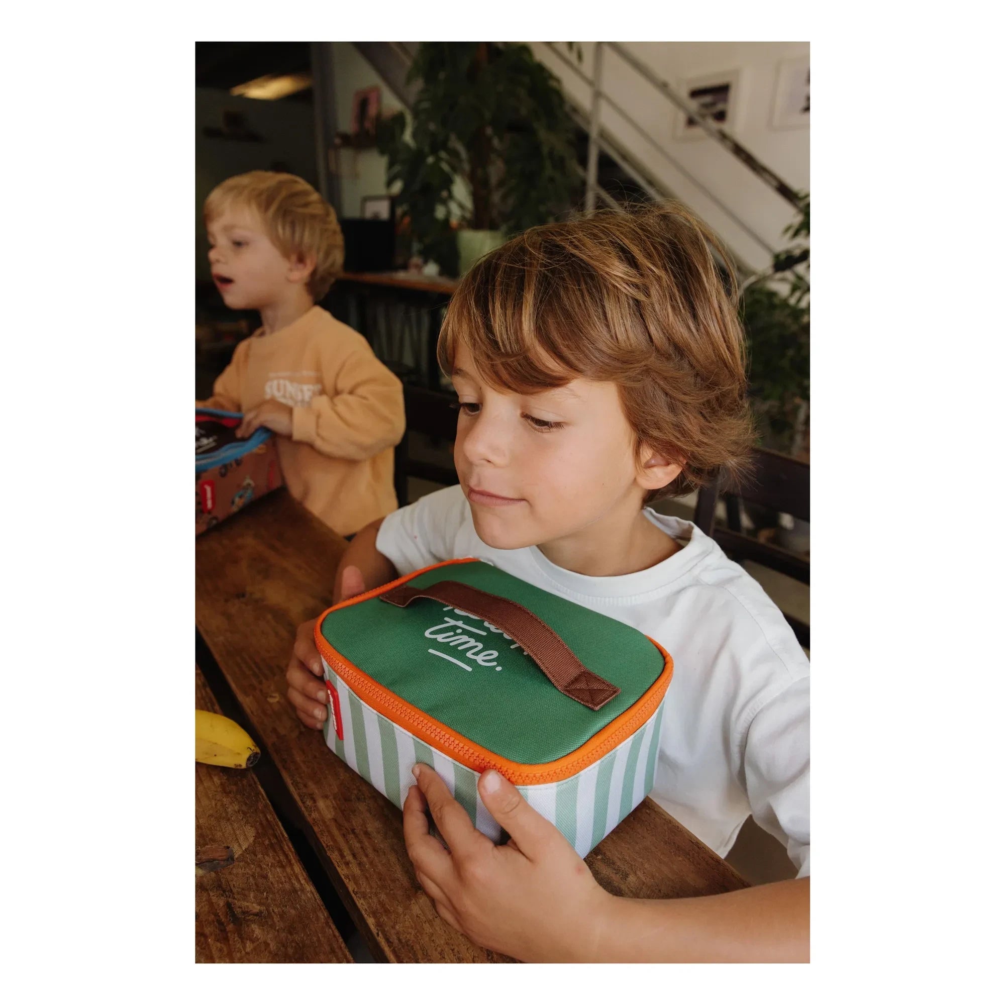 Hello Hossy - Striped Isotherme Lunch Box | Green