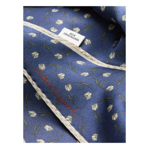 Becksöndergaard - Hearta Tulip Diamond Shawl | Navy Blue