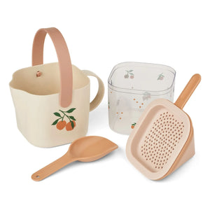 Liewood - Roald Beach Bucket and Sieve | Peach/Seashell