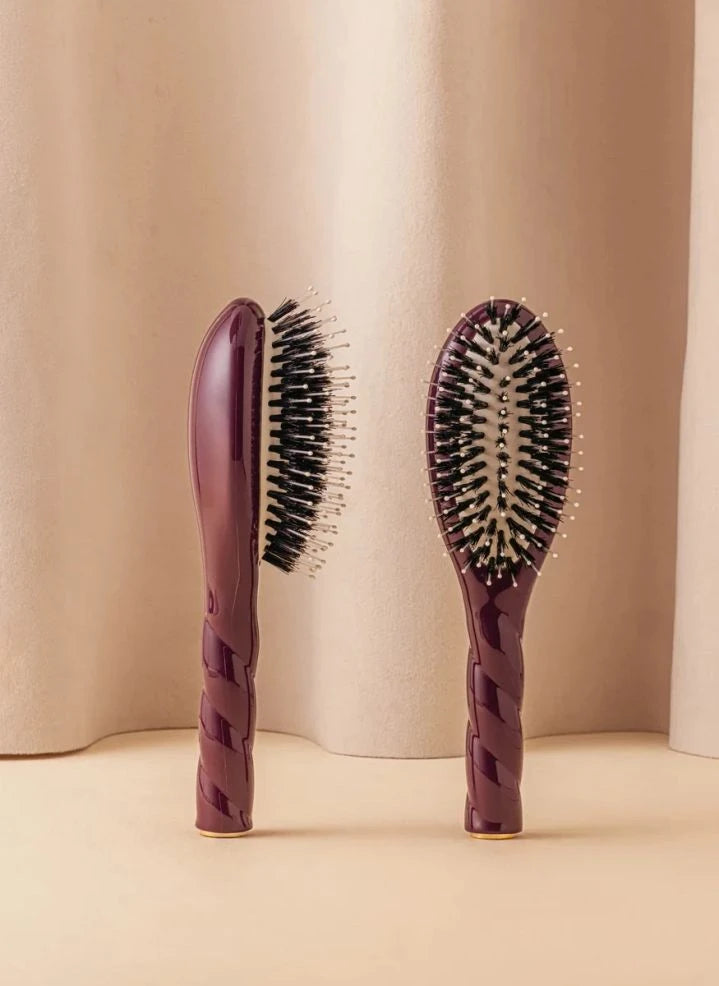 La Bonne Brosse - La Petite Brosse L'Indispensable Douceur No. 03 - Sensitive Scalp | Eggplant
