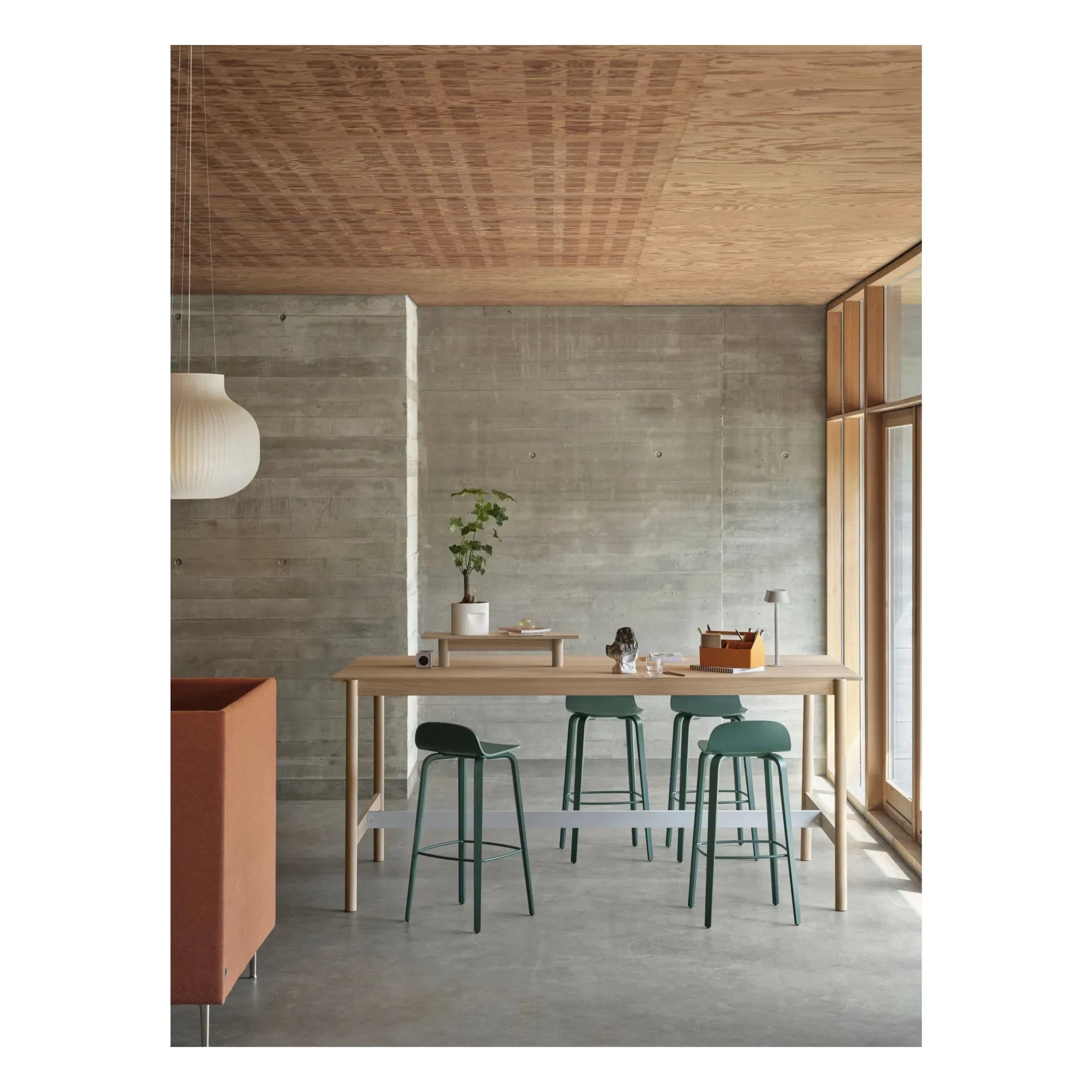 Muuto - Ridge Planter | Off-White