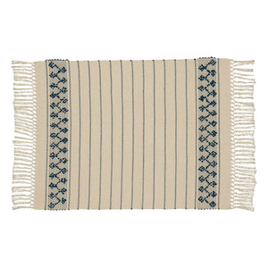 House of Capricorn - Amélia Embroidered American Tablecloth | Blue