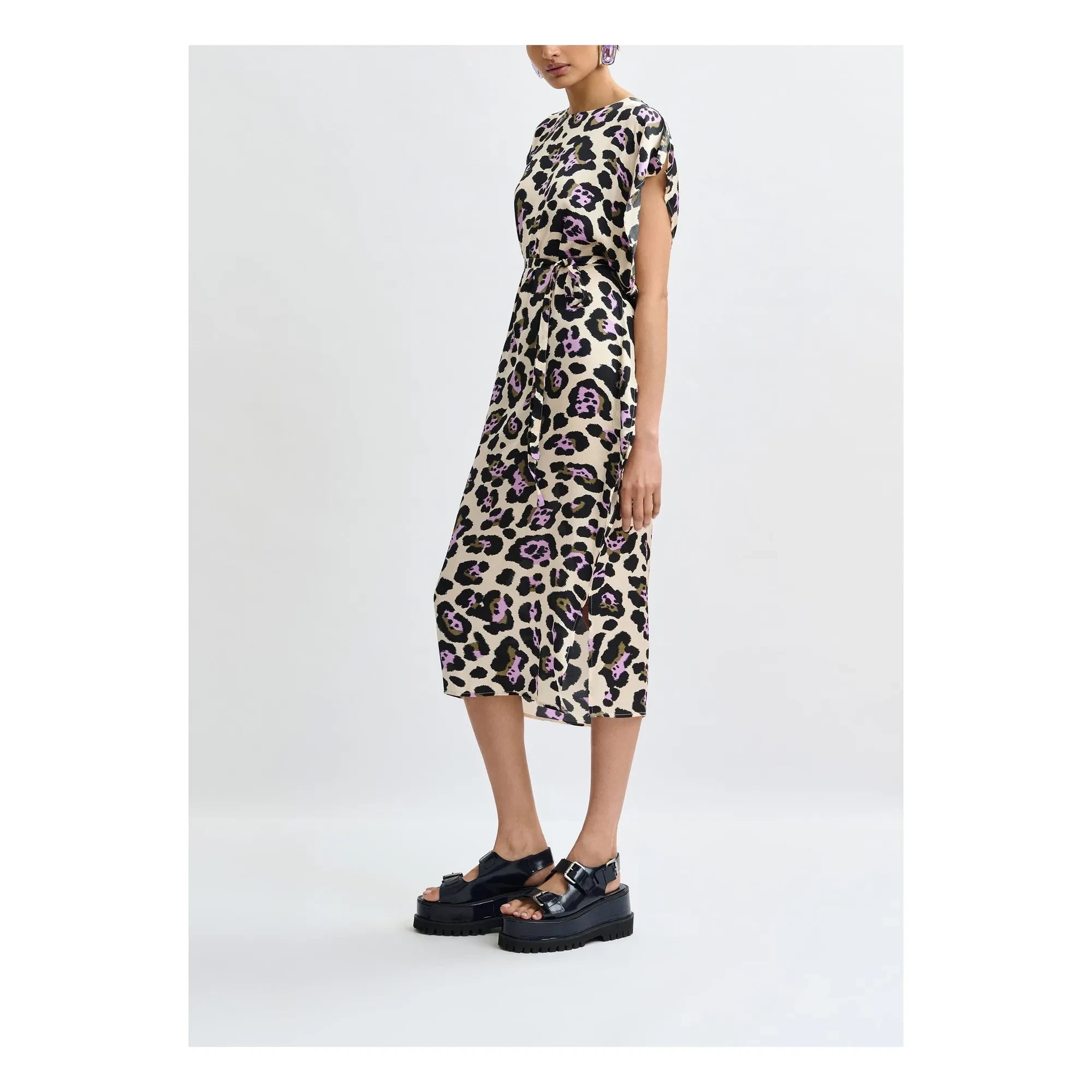 Essentiel Antwerp - Jaliyah Asymmetric Dress | Cream