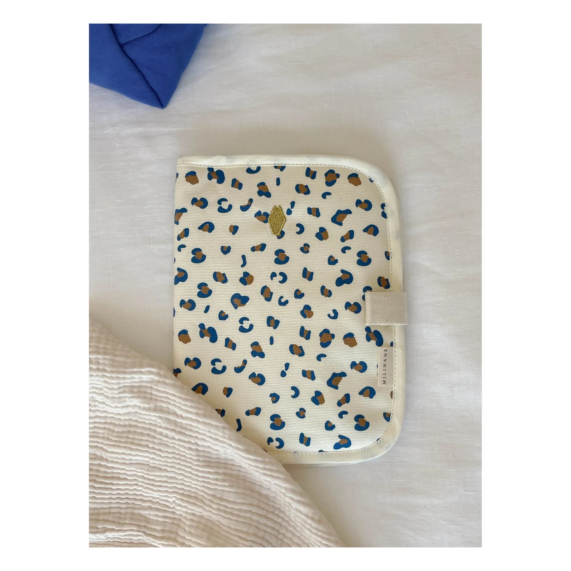 Milinane - Edgar health book cover | White