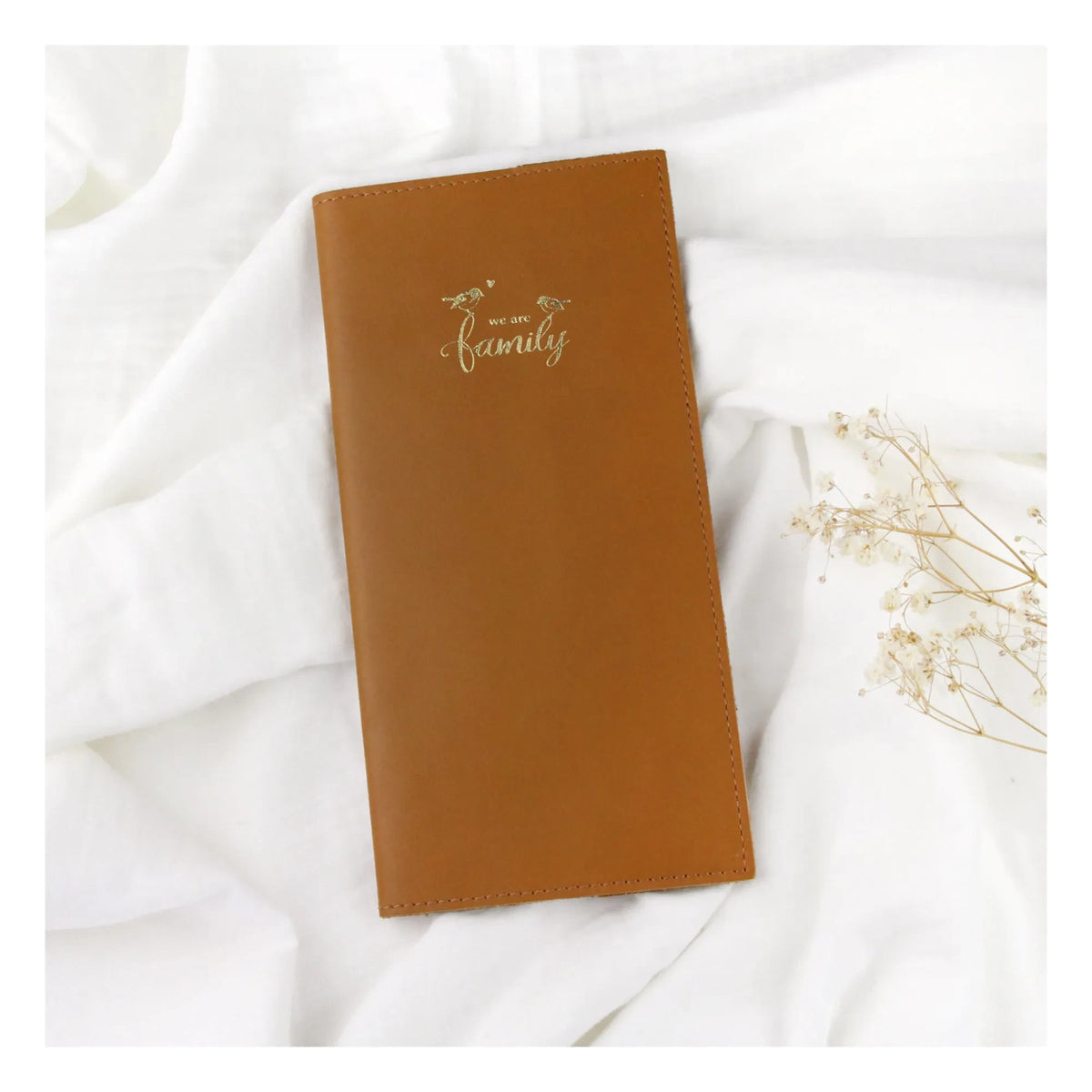 Barnabé aime le café - Leather Family Book Cover | Caramel
