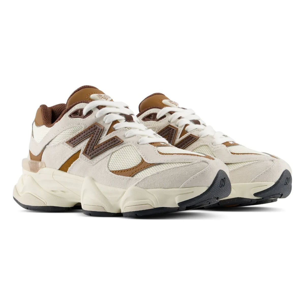 New Balance - Lace-Up Sneakers 9060 | Brown