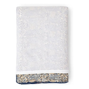 Le Monde Sauvage - Cosmique London Quilted Bedspread | Blue