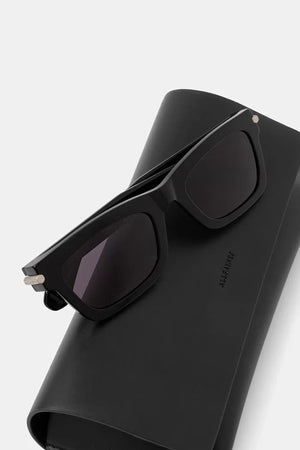 AllSaints kadın wayfarer güneş gözlüğü Mimi