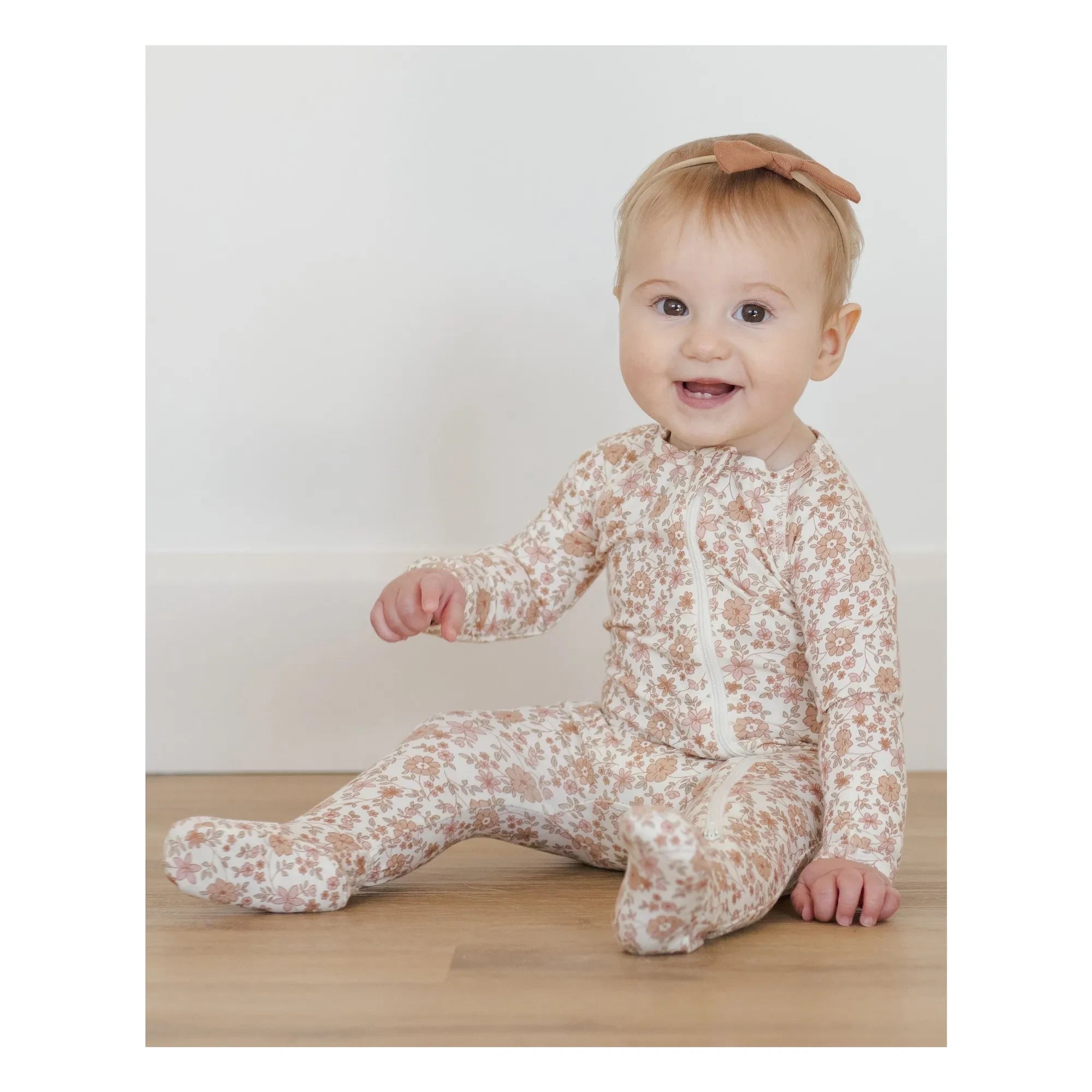 Quincy Mae - Organic Cotton Floral Pattern Romper with Feet | Ivory