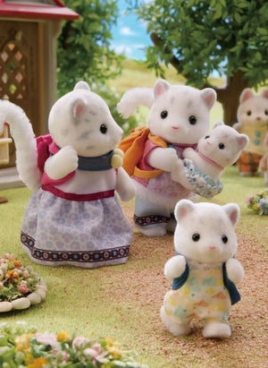 Sylvanian Families - Snow Leopard Family