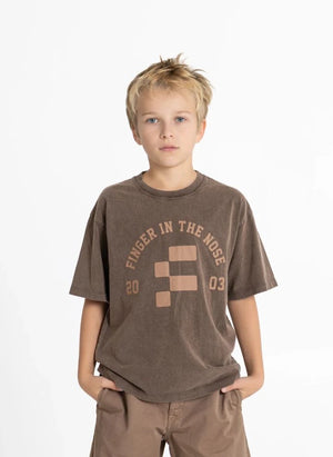 Finger in the nose - King Finger 2003 Organic Cotton T-Shirt | Chocolate