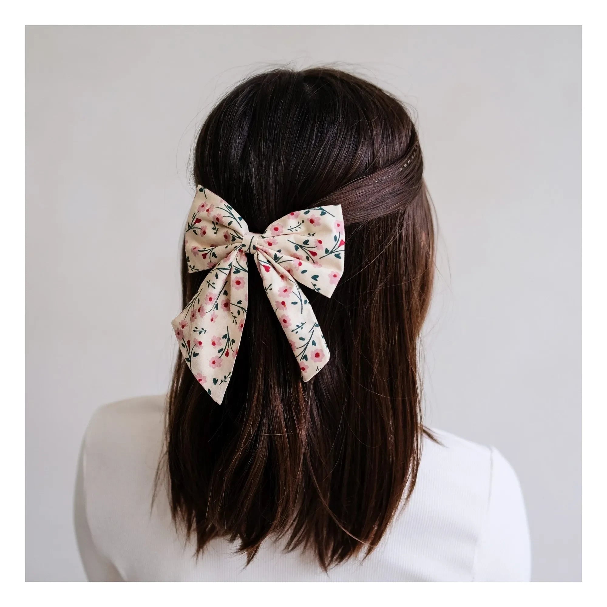 Mimi & Lula - 2-Pack Agnes Floral and Striped Hair Clip Set | Cream