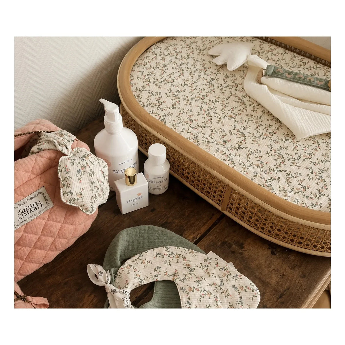 Editions Aimable - Denise changing mat cover | Bouquet Gauze